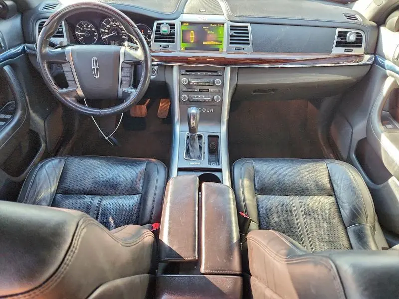 2010 LINCOLN MKS   