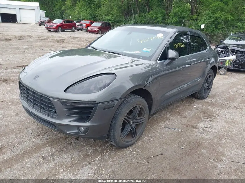 2015 PORSCHE MACAN S