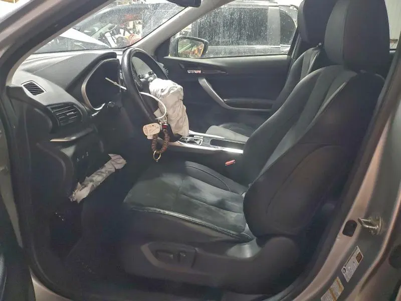 2023 MITSUBISHI ECLIPSE CROSS SE  