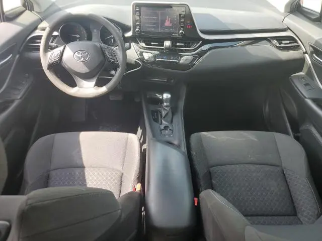 2020 TOYOTA C-HR XLE  