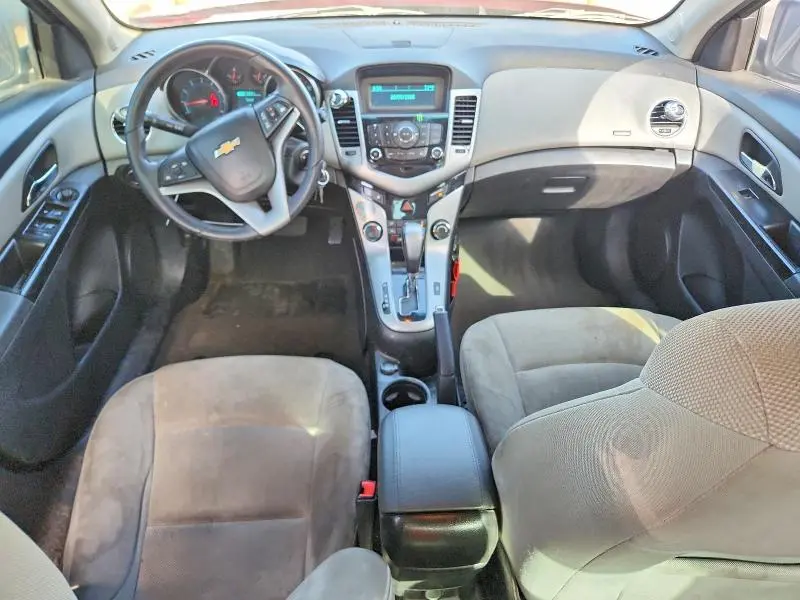 2013 CHEVROLET CRUZE LT  