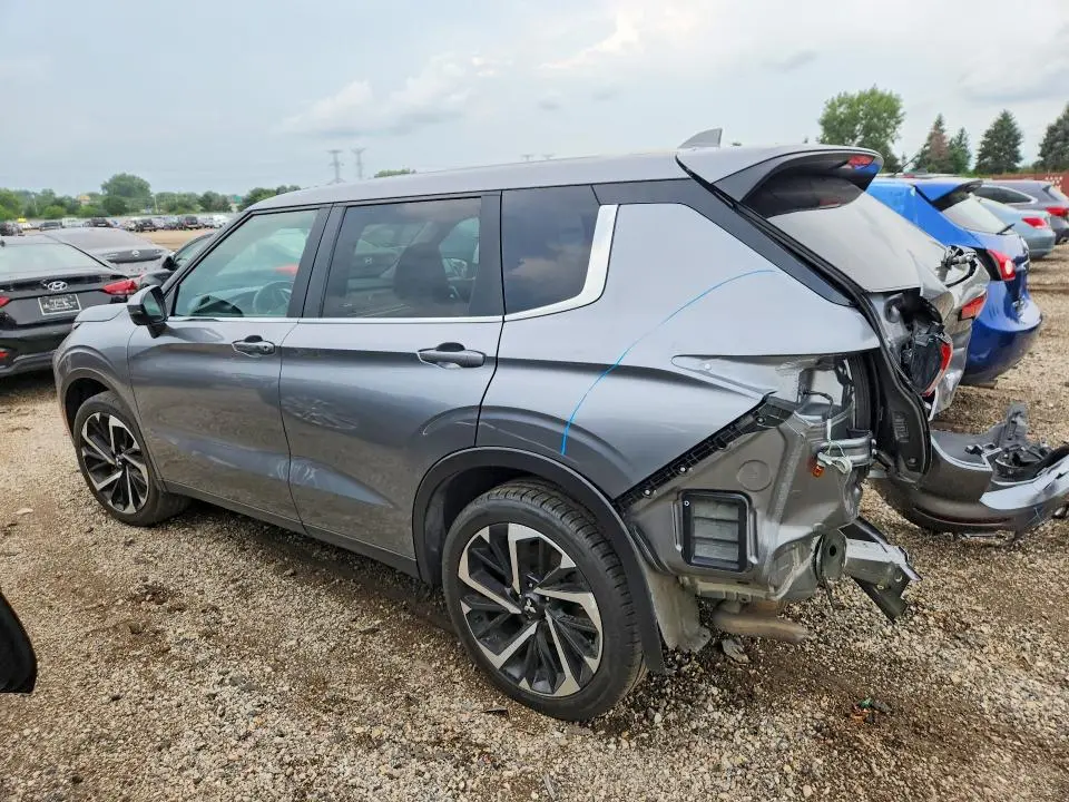 2024 MITSUBISHI OUTLANDER SE  