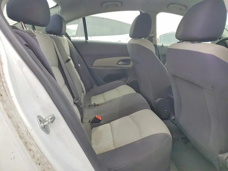 2014 CHEVROLET CRUZE LS  