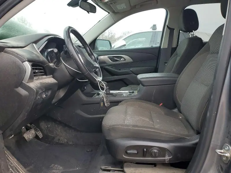 2021 CHEVROLET TRAVERSE LT  