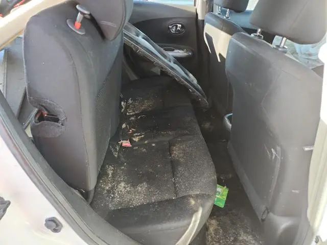 2013 NISSAN JUKE S  