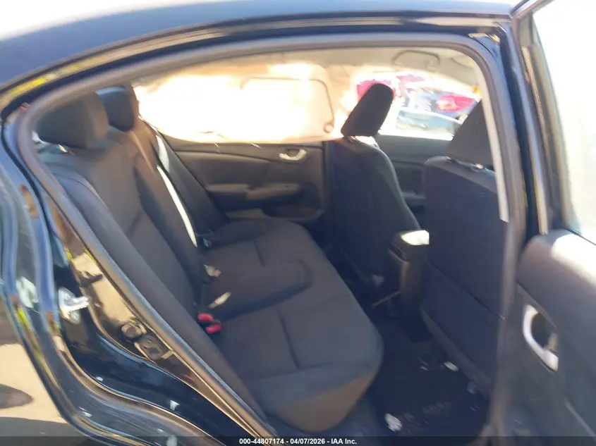 2015 HONDA CIVIC SE