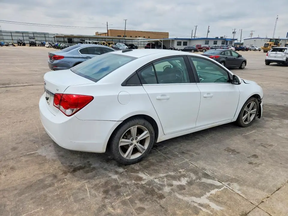 2015 CHEVROLET CRUZE LT  