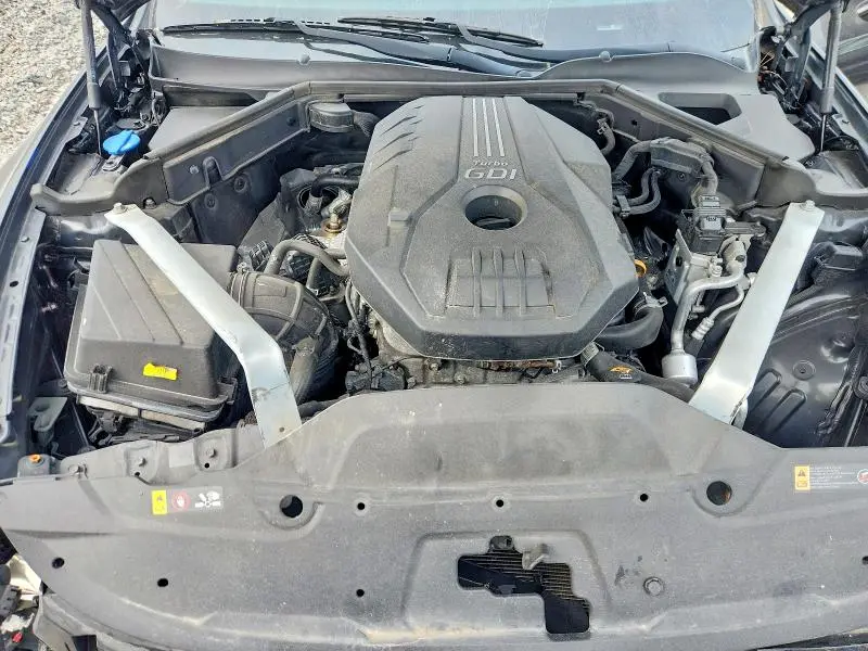 2018 KIA STINGER PREMIUM  