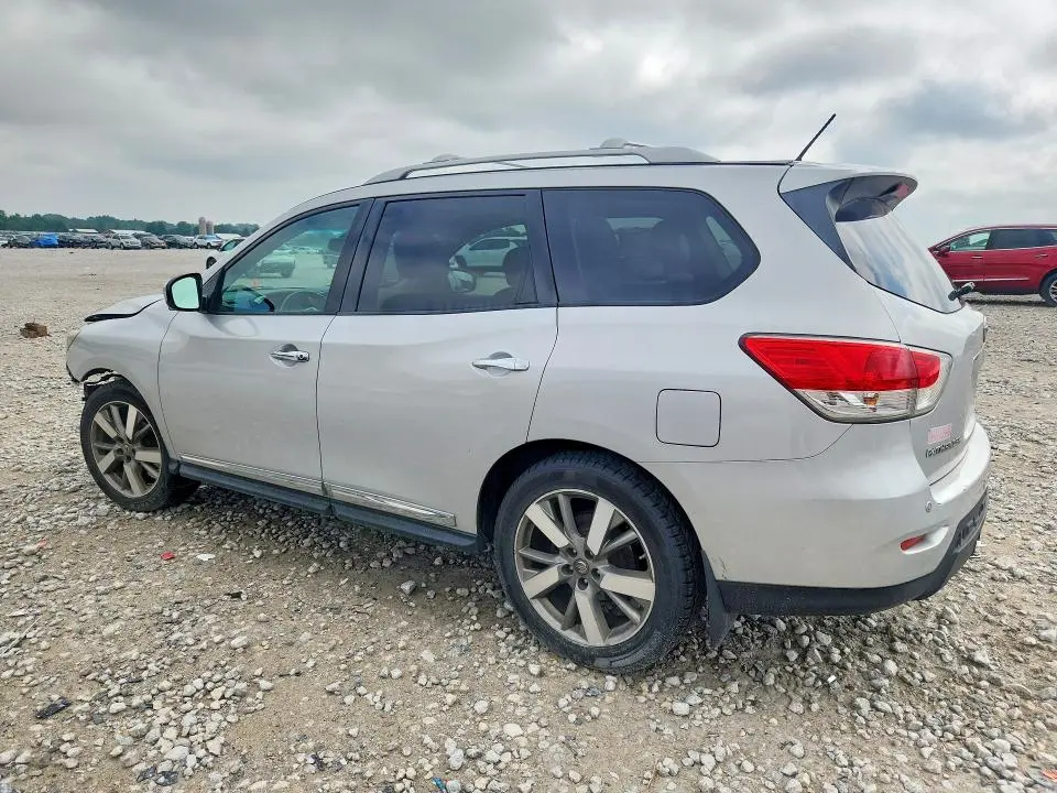 2015 NISSAN PATHFINDER S  