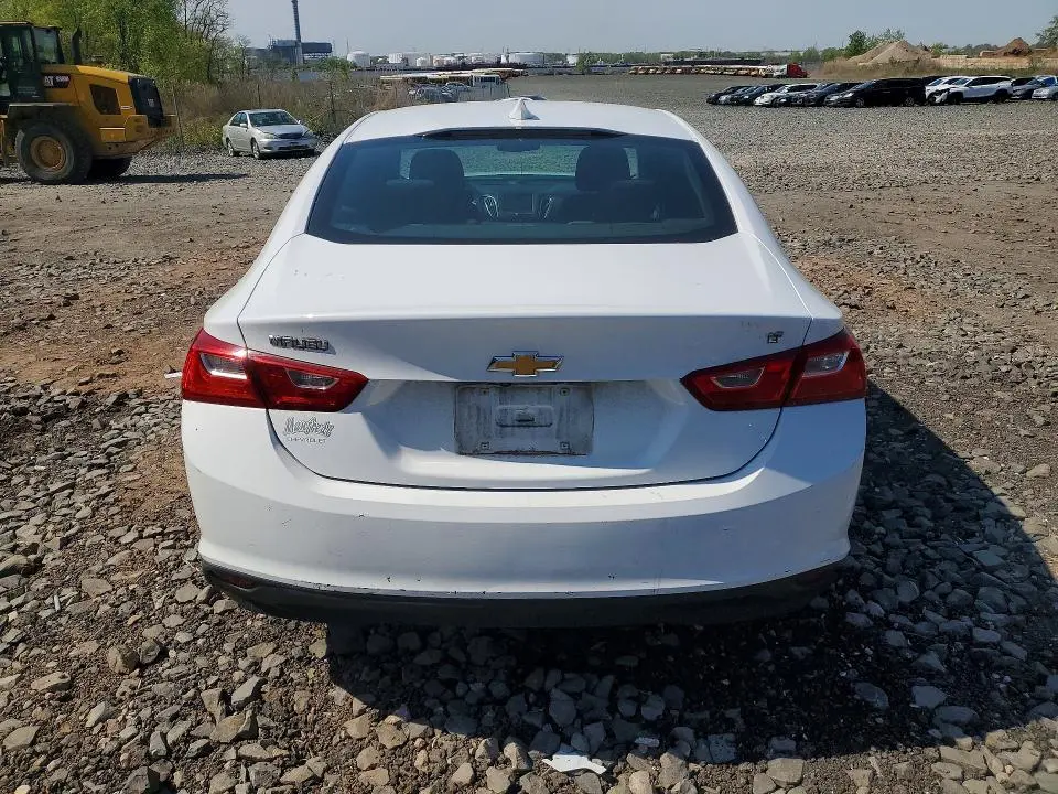 2017 CHEVROLET MALIBU LT  