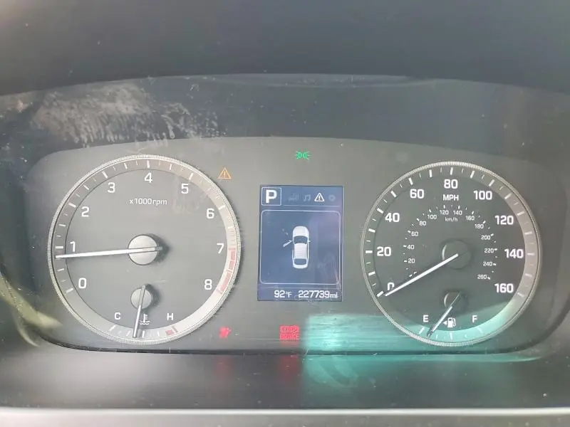 2017 HYUNDAI SONATA SE  