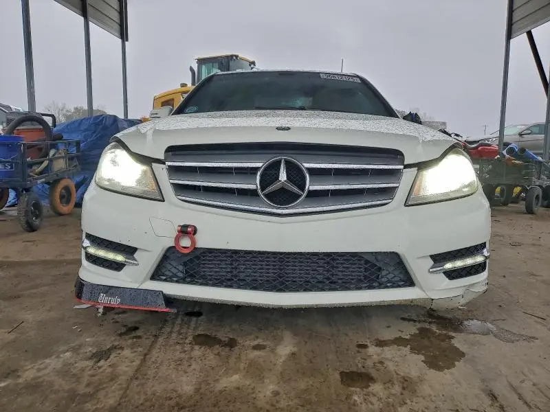 2012 MERCEDES-BENZ C 250  