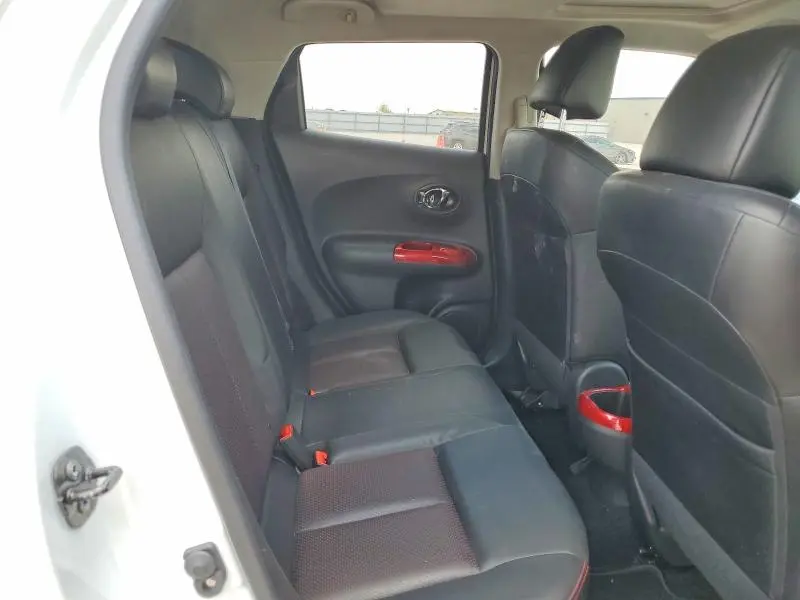 2014 NISSAN JUKE SL  