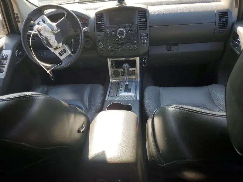 2012 NISSAN PATHFINDER S  