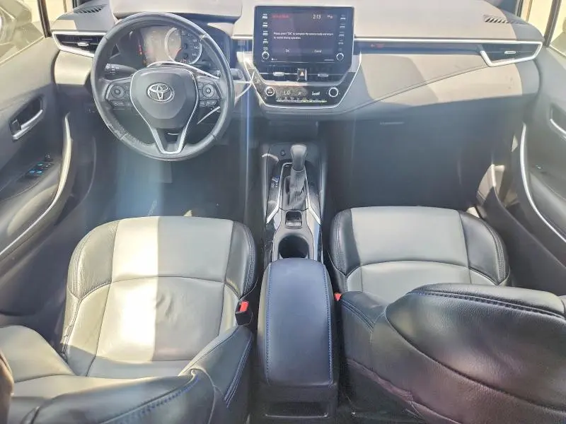 2021 TOYOTA COROLLA SE  