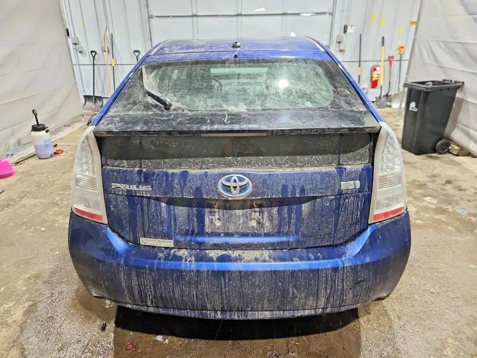2011 TOYOTA PRIUS   