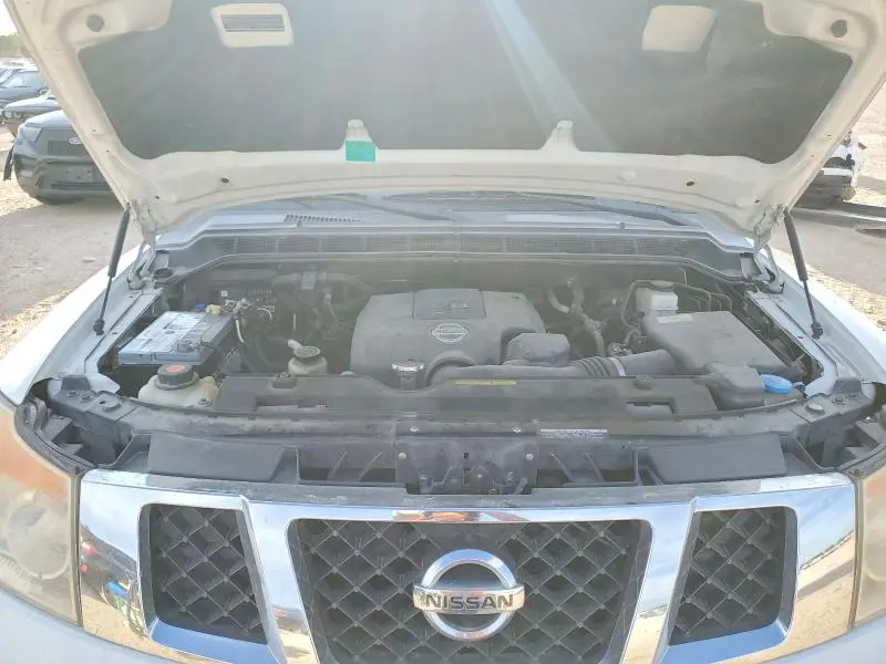 2015 NISSAN ARMADA SL  