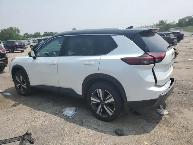2024 NISSAN ROGUE SL  