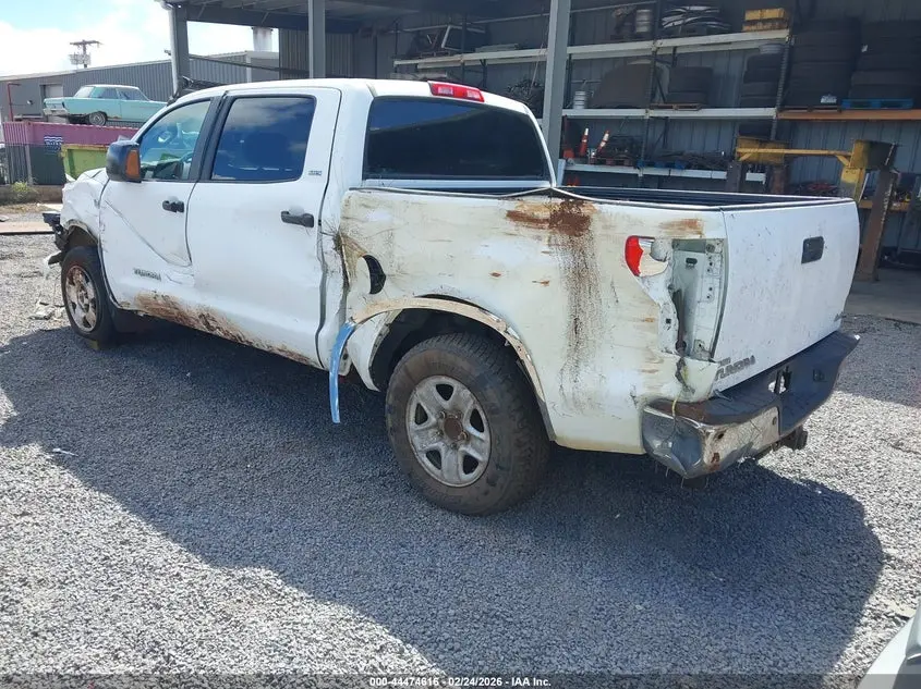 2010 TOYOTA TUNDRA SR5 5.7L V8