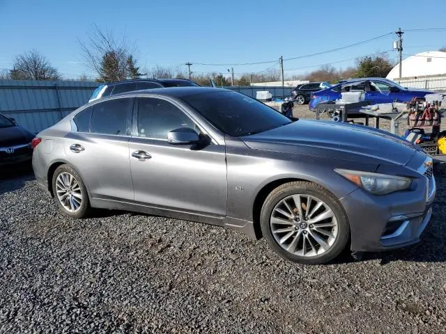 2018 INFINITI Q50 LUXE