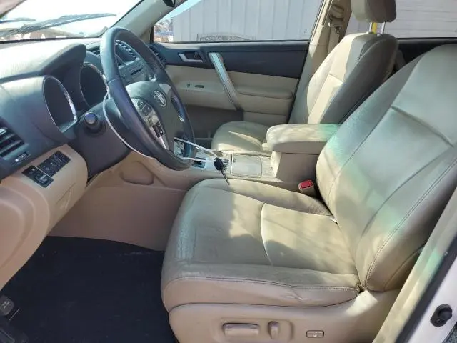 2012 TOYOTA HIGHLANDER BASE  