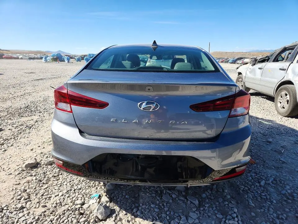 2019 HYUNDAI ELANTRA SEL  