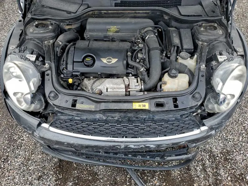 2013 MINI COOPER S  