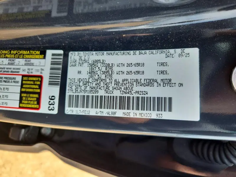 2025 TOYOTA TACOMA TRD SPORT  