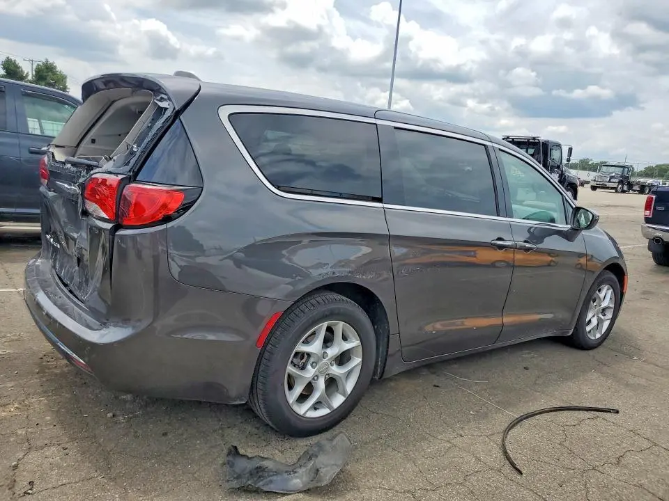 2018 CHRYSLER PACIFICA TOURING PLUS  