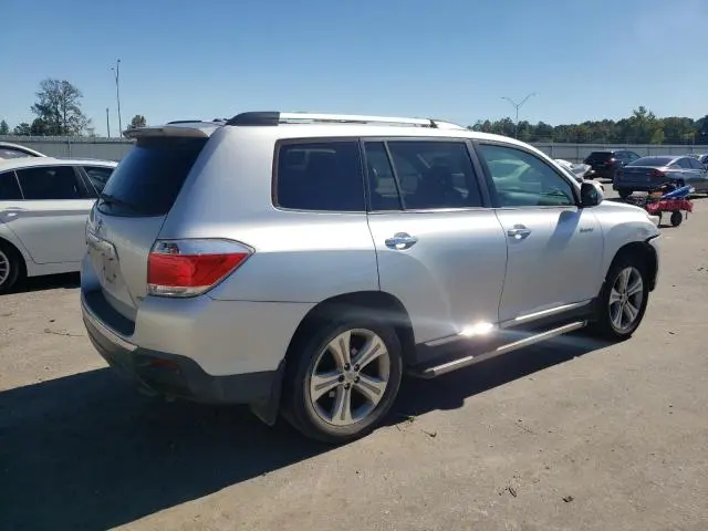 2013 TOYOTA HIGHLANDER LIMITED  