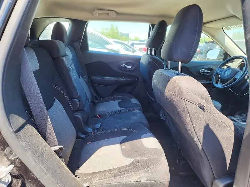 2014 JEEP CHEROKEE SPORT  