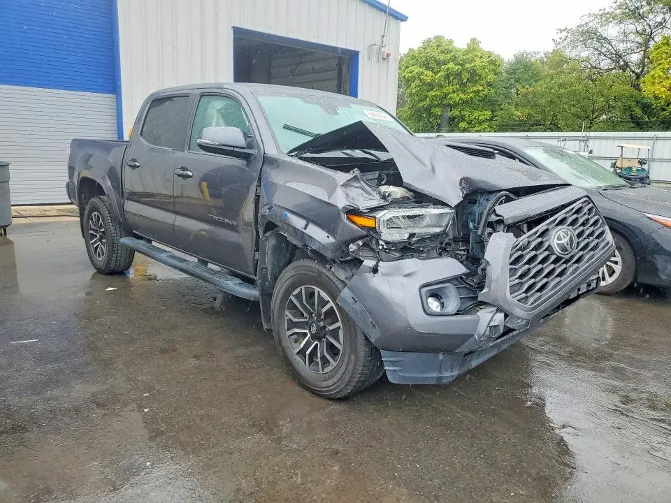 2021 TOYOTA TACOMA TRD SPORT  