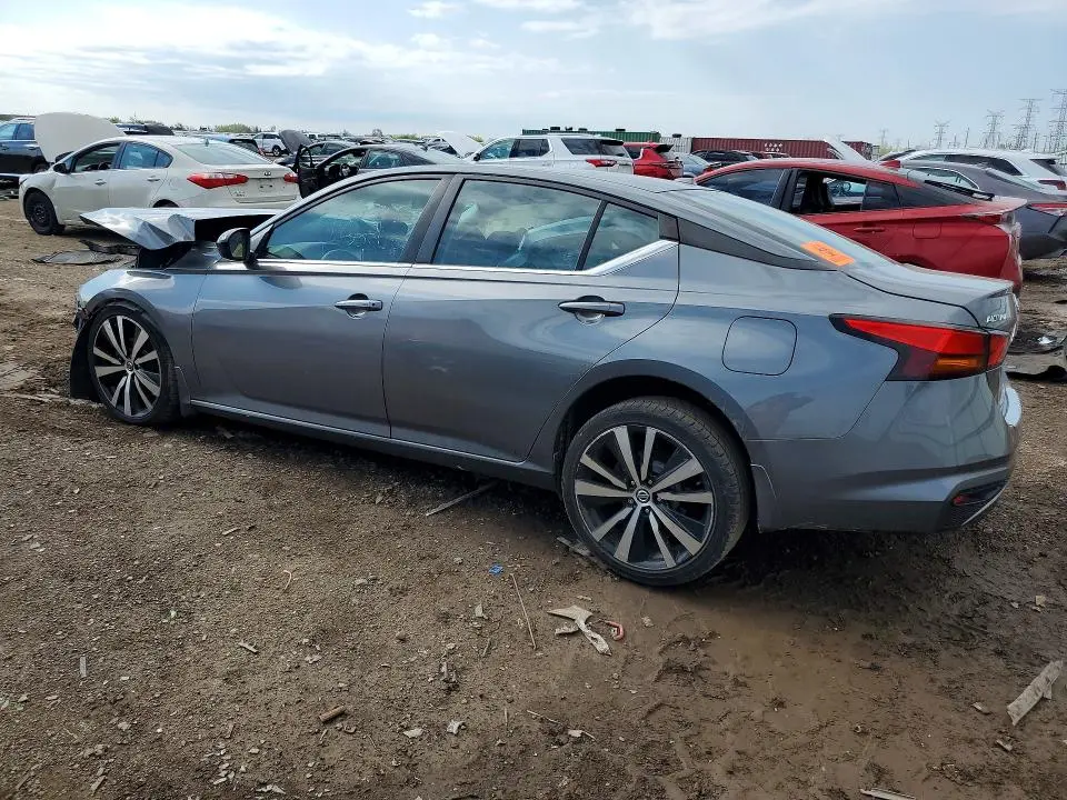 2020 NISSAN ALTIMA SR  