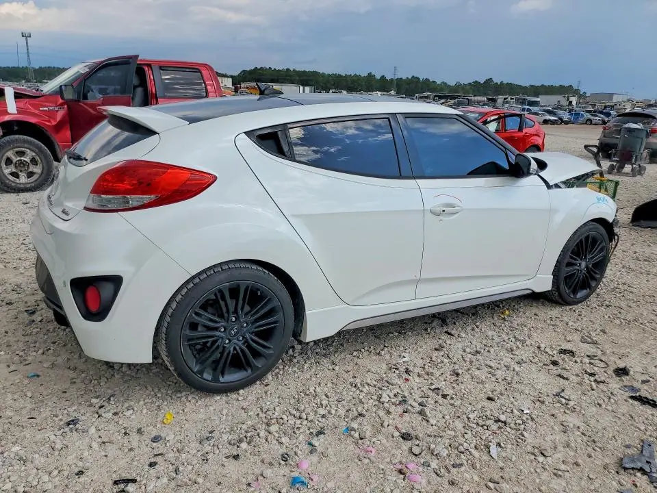 2016 HYUNDAI VELOSTER TURBO  