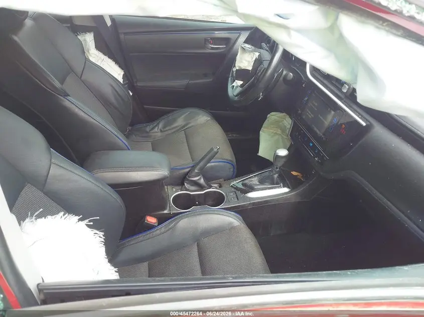 2019 TOYOTA COROLLA SE