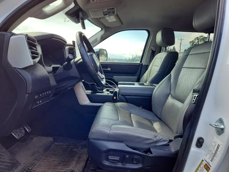 2023 TOYOTA TUNDRA CREWMAX LIMITED  