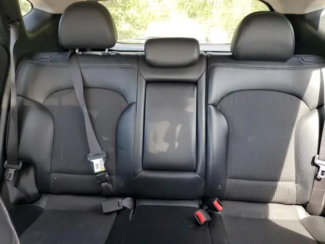 2010 HYUNDAI TUCSON GLS  