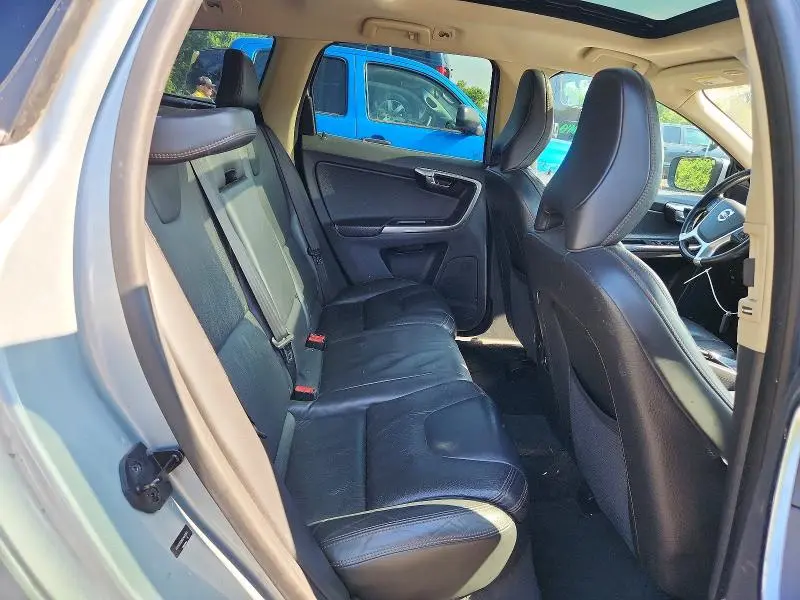 2013 VOLVO XC60 T6  