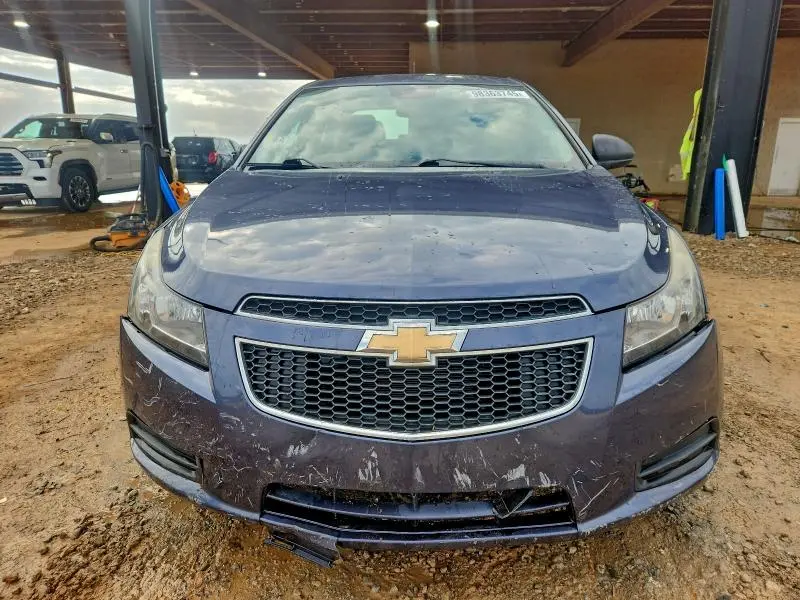 2013 CHEVROLET CRUZE LS  