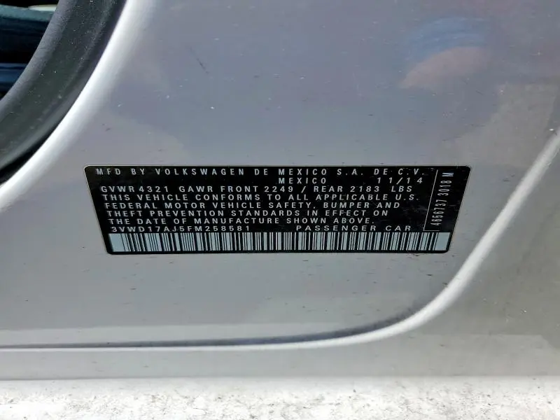 2015 VOLKSWAGEN JETTA SE  