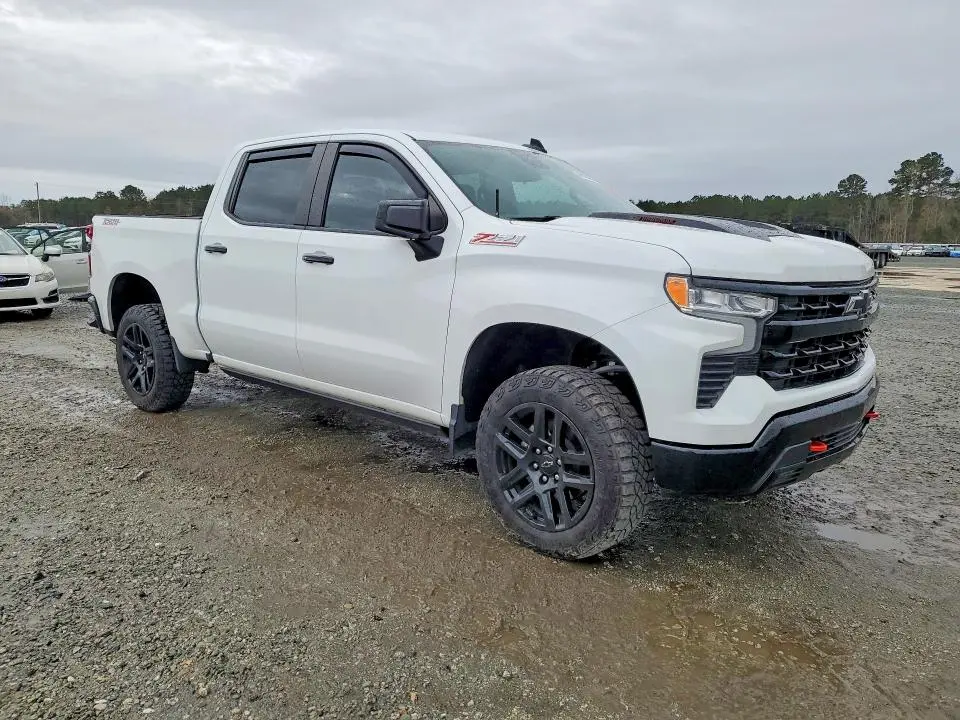 2023 CHEVROLET SILVERADO K1500 LT TRAIL BOSS  