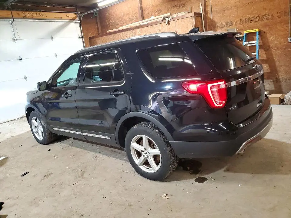 2017 FORD EXPLORER XLT  