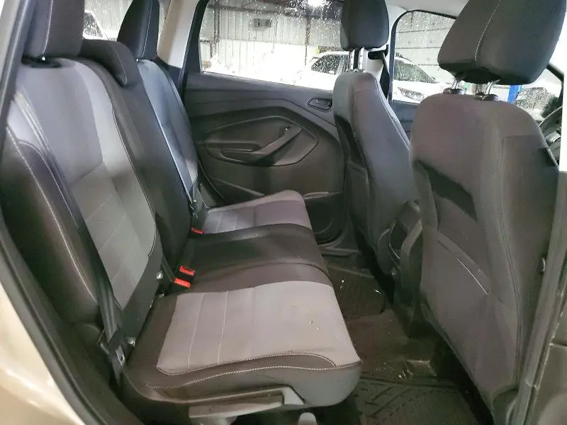 2017 FORD ESCAPE S  