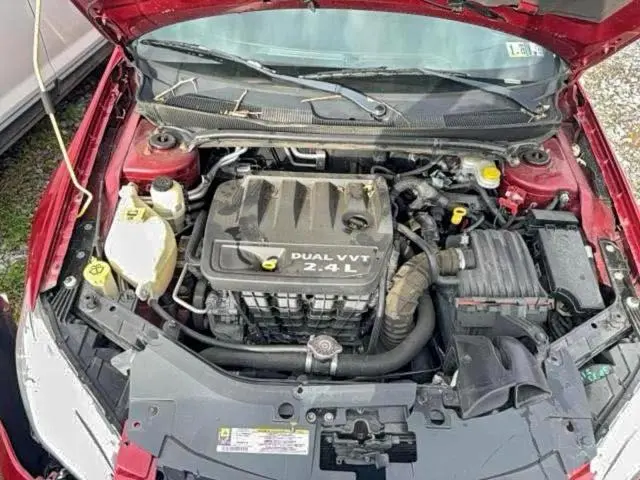 2013 CHRYSLER 200 LX  