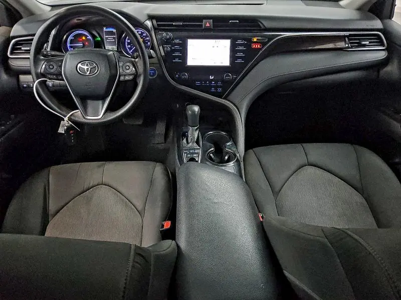 2019 TOYOTA CAMRY LE  