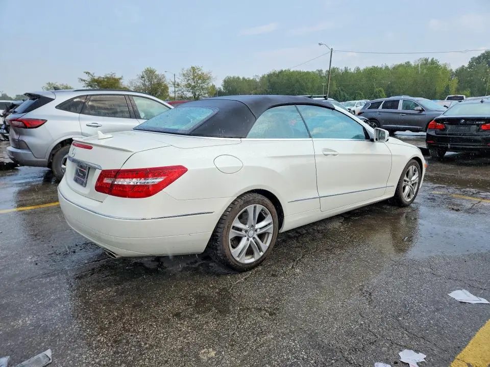 2011 MERCEDES-BENZ E 350  