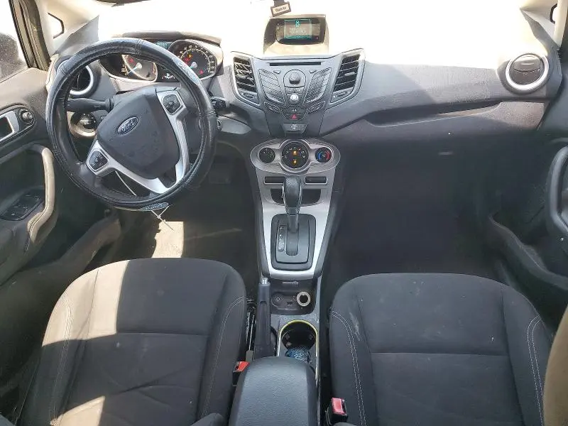 2014 FORD FIESTA SE  