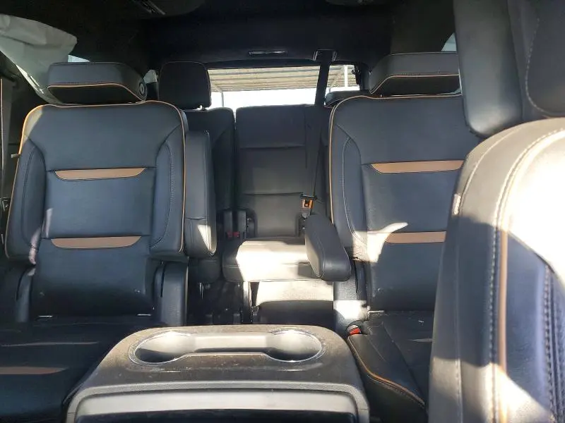 2021 GMC YUKON AT4  