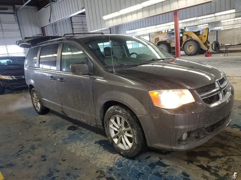 2018 DODGE GRAND CARAVAN SXT  