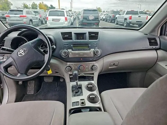 2012 TOYOTA HIGHLANDER BASE  